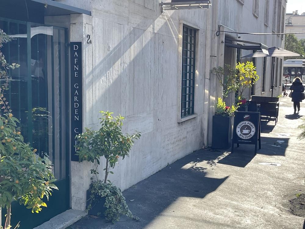 94Rooms Vatican Guest House - Vigliena Rome Exterior photo