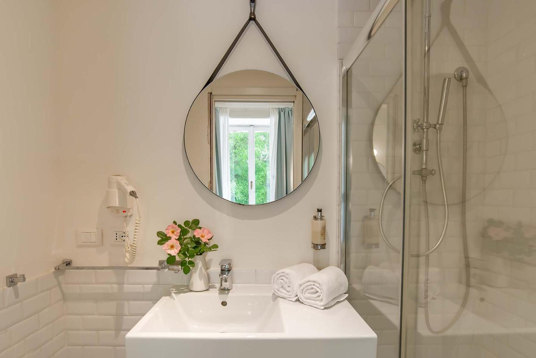 94Rooms Vatican Guest House - Vigliena Rome Exterior photo